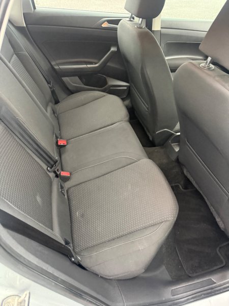 2020 Volkswagen Polo - photo 2