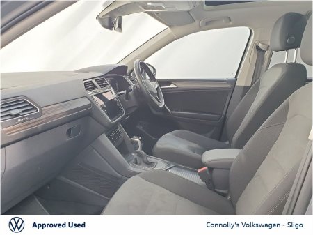2024 Volkswagen Tiguan Allspace - photo 4