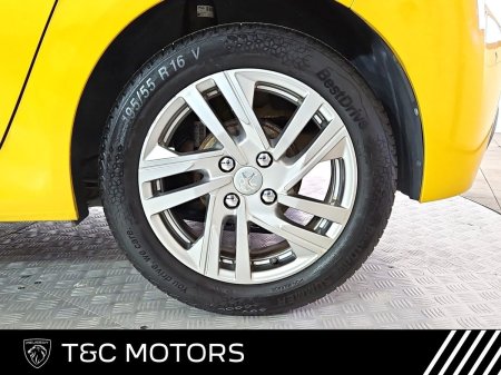 2020 Peugeot 208 - photo 15