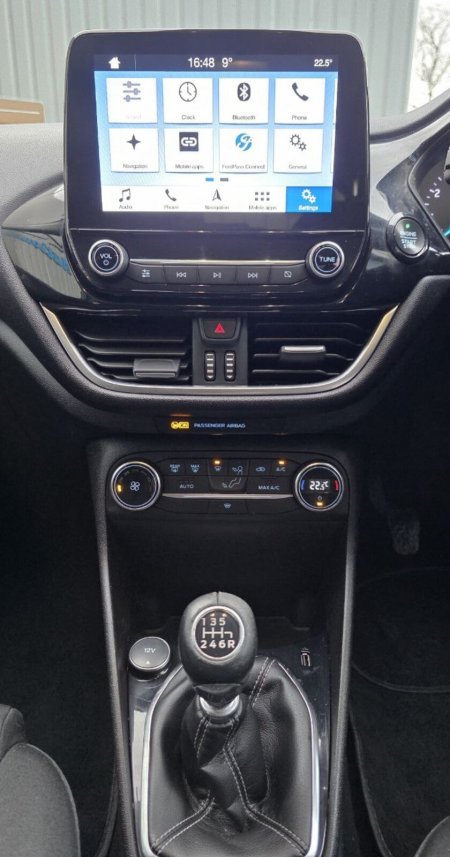 2019 Ford Fiesta - photo 13