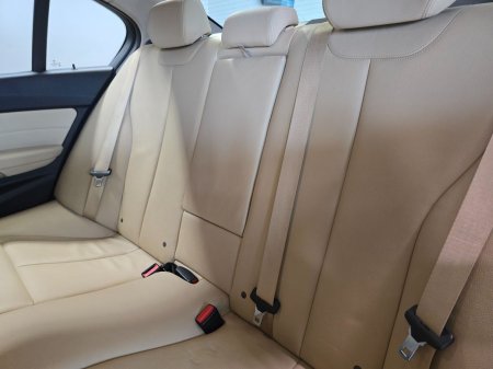 2017 BMW 3-Series - photo 10
