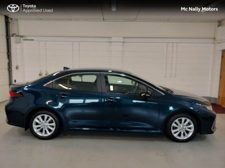 2025 Toyota Corolla - photo 3