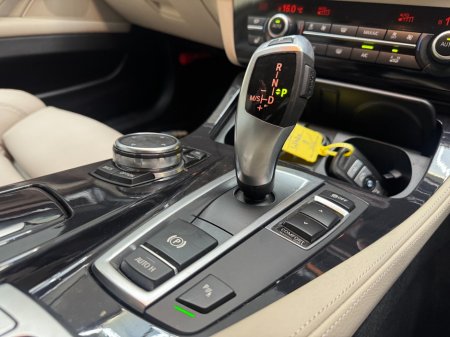 2016 BMW 5-Series - photo 10