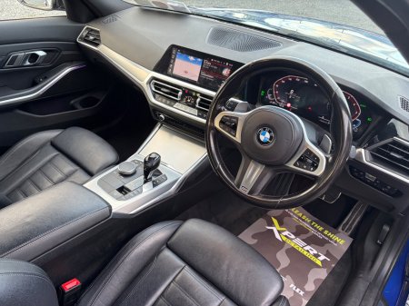 2021 BMW 3-Series - photo 11