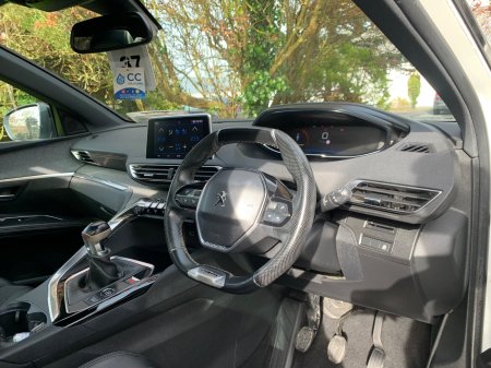 2020 Peugeot 5008 - photo 14