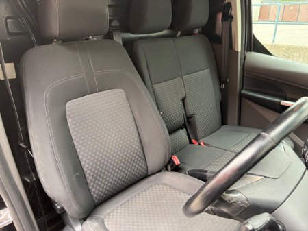 2022 Ford Transit Connect - photo 9