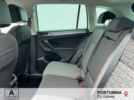 2024 Volkswagen Tiguan - photo 6