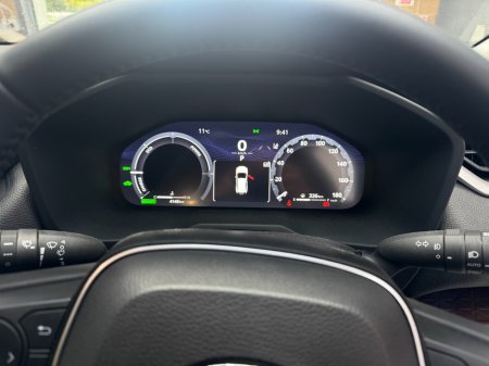 2025 Toyota RAV4 - photo 12