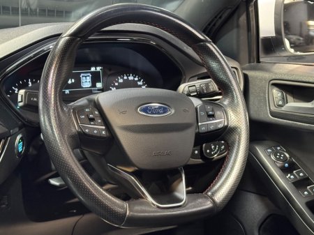 2019 Ford Focus - photo 15