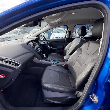 2015 Ford Focus - photo 30