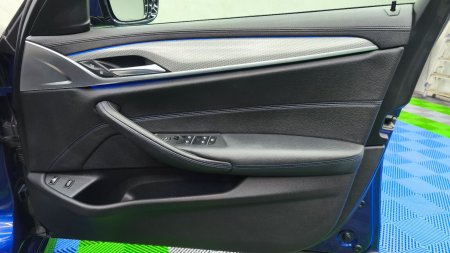 2018 BMW 5-Series - photo 12