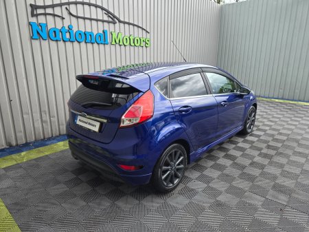 2015 Ford Fiesta - photo 3