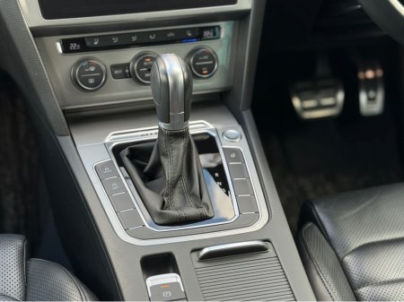 2019 Volkswagen Passat - photo 38