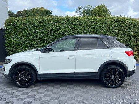 2022 Volkswagen T-Roc - photo 3