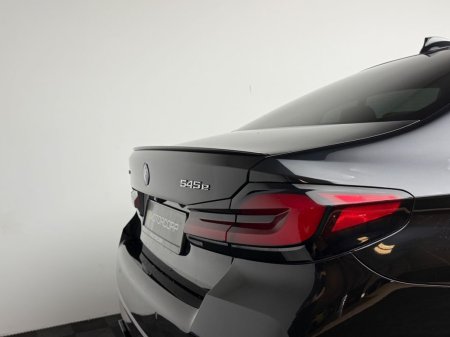 2022 BMW 5-Series - photo 14