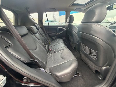 2006 Toyota RAV4 - photo 12