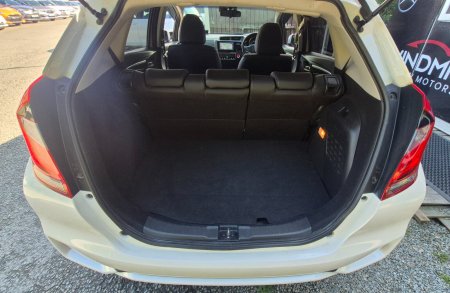 2017 Honda Fit - photo 12