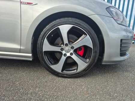 2015 Volkswagen Golf - photo 10