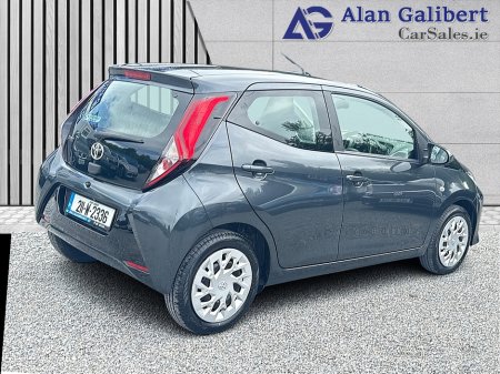 2021 Toyota Aygo - photo 8