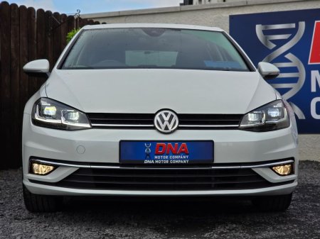 2019 Volkswagen Golf - photo 2