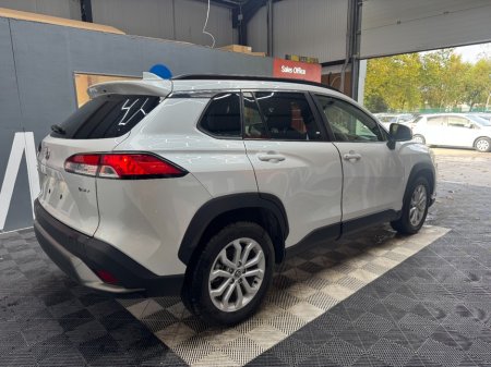 2024 Toyota Corolla Cross - photo 3