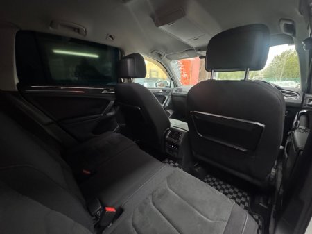 2017 Volkswagen Tiguan - photo 18