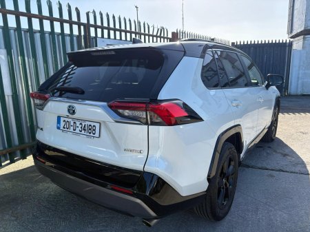 2020 Toyota RAV4 - photo 4