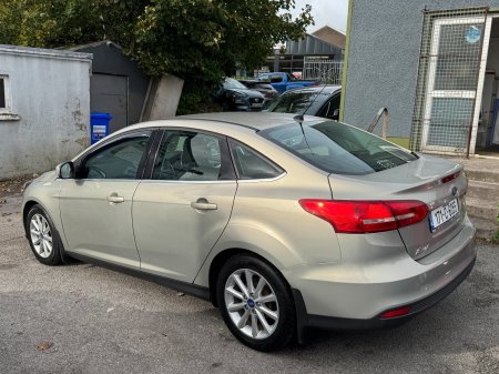 2017 Ford Focus - photo 11