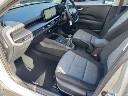 2026 Kia Stonic - photo 17
