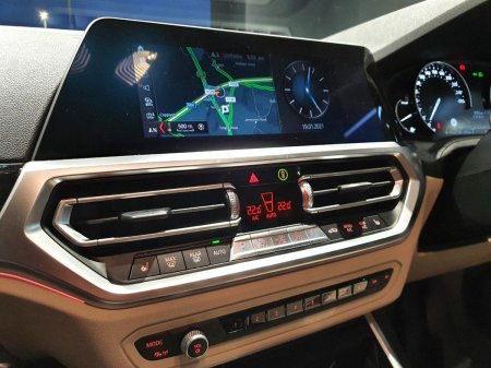 2021 BMW 3-Series - photo 9