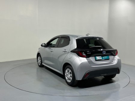 2023 Toyota Yaris - photo 5