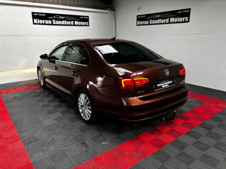 2017 Volkswagen Jetta - photo 7