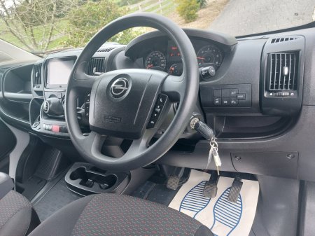 2023 Opel Movano - photo 15