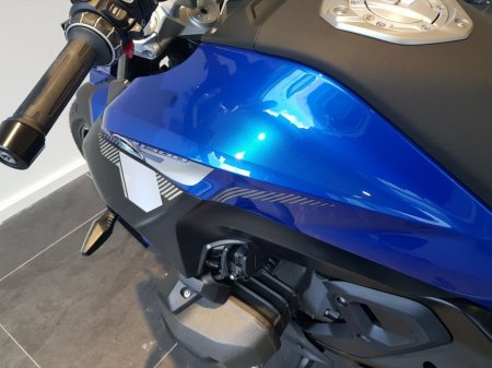 2025 BMW Other - photo 13