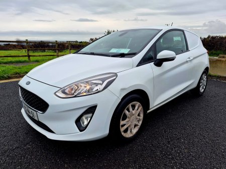 2019 Ford Fiesta - photo 8