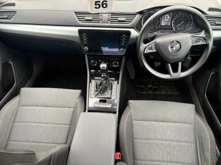 2019 Skoda Superb - photo 12