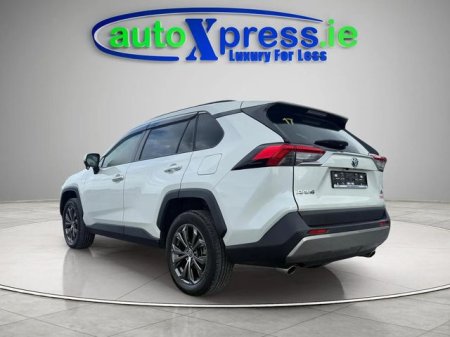 2022 Toyota RAV4 - photo 9
