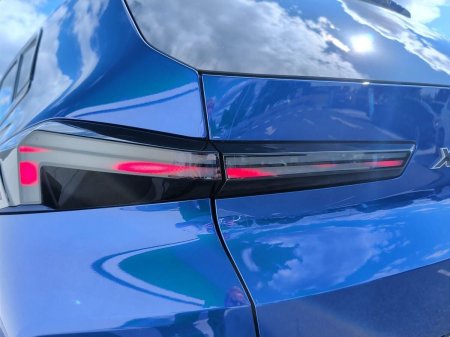 2025 BMW XM - photo 18