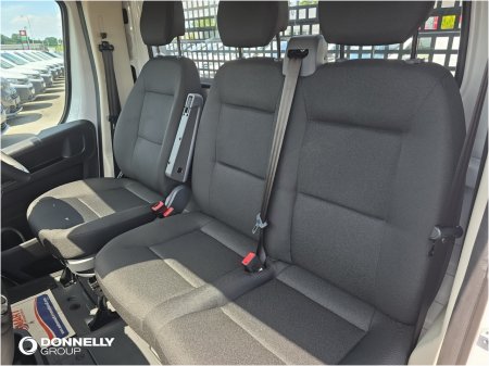 2026 Vauxhall Movano - photo 5