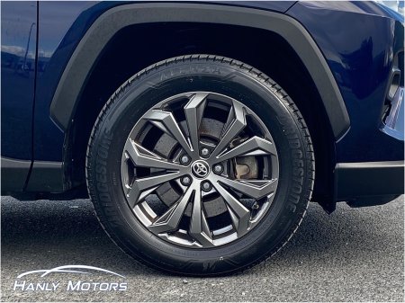 2022 Toyota RAV4 - photo 11