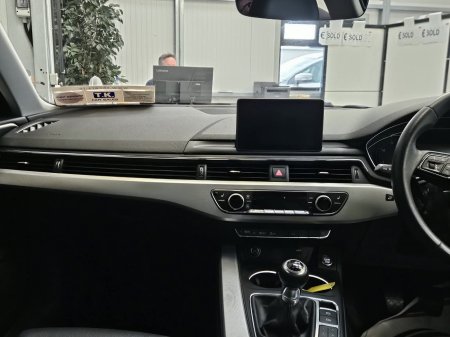 2018 Audi A4 - photo 12
