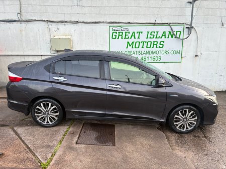 2019 Honda Grace - photo 4
