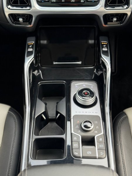2023 Kia Sorento - photo 20