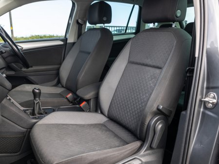 2017 Volkswagen Tiguan - photo 17