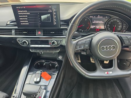 2022 Audi A4 - photo 9