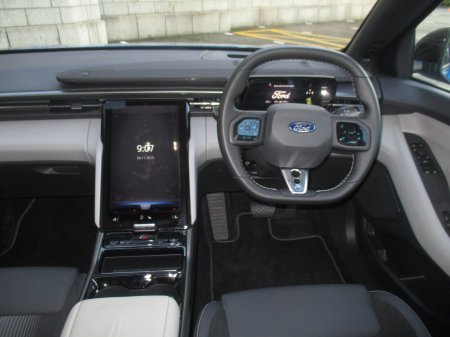 2026 Ford Capri - photo 5