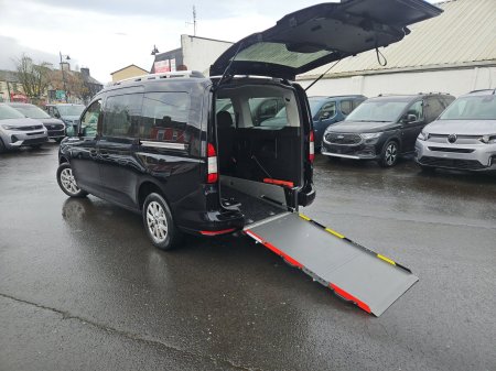 2023 Ford Tourneo - photo 13