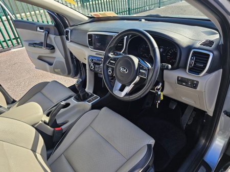 2021 Kia Sportage - photo 12