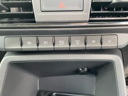 2026 Ford Transit Connect - photo 16