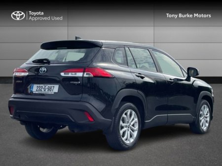 2023 Toyota Corolla Cross - photo 2